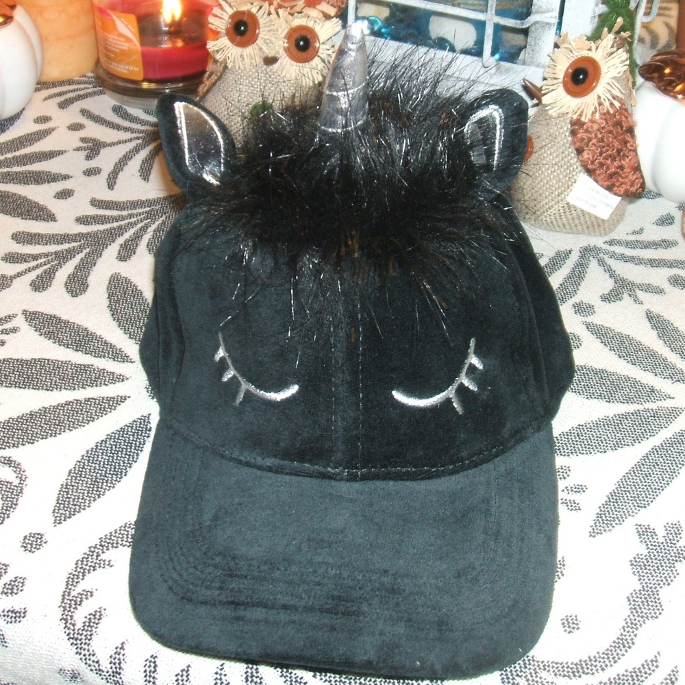 unicorn  ball   cap